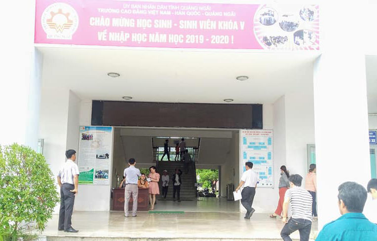 Trường Cao đẳng Việt Nam - Hàn Quốc - Quảng Ngãi tổ chức nhập học cho học sinh khóa 2019